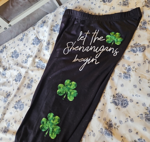 Black and Green Shamrock Track Pants with Glittery Design - Picture 1 of 2